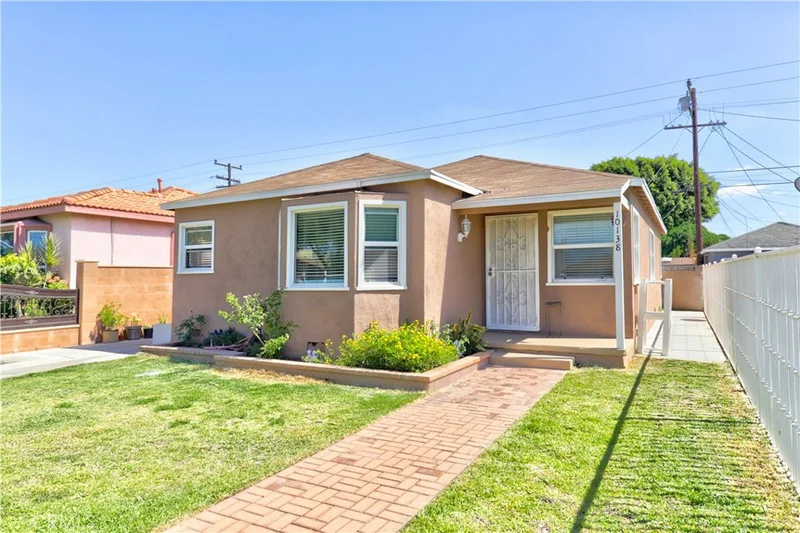 10138 Stanford Avenue, South Gate, CA 90280