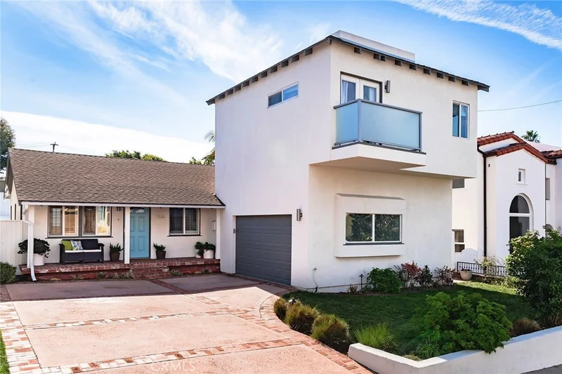 1156 9th, Hermosa Beach, CA 90254