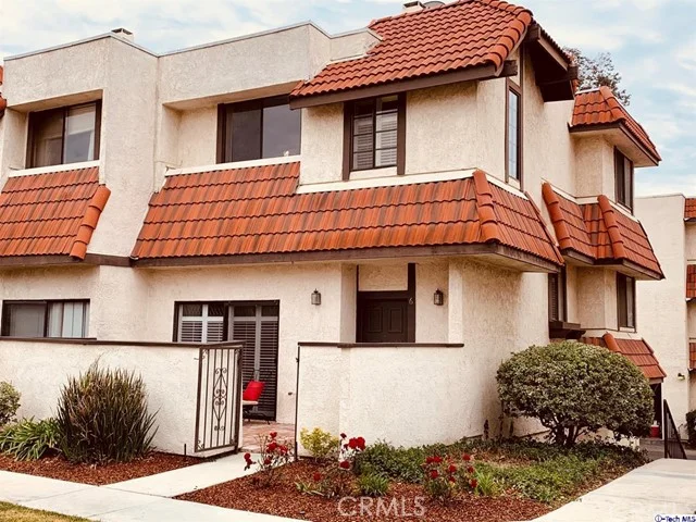 27614 Nugget #6, Canyon Country, CA 91387