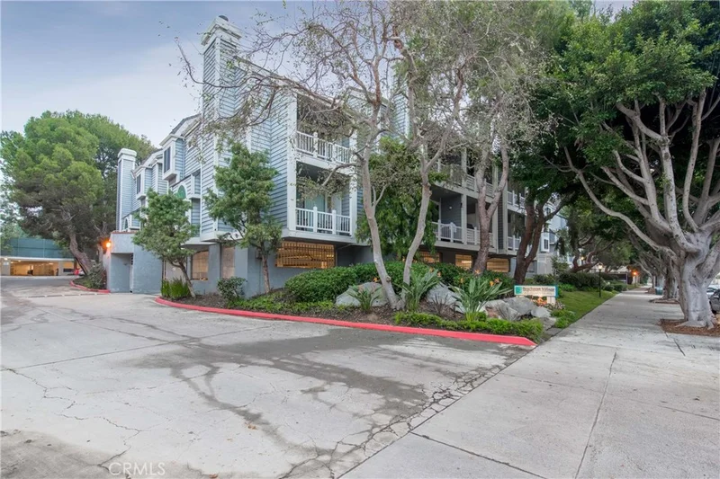 8500 Falmouth #1114, Playa Del Rey, CA 90293
