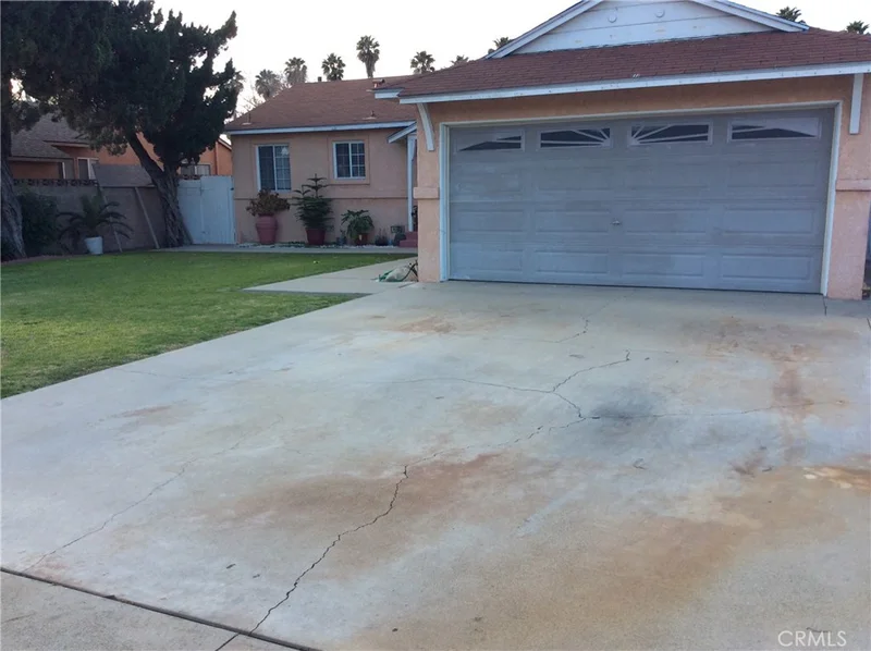 2527 Kellogg Park, Pomona, CA 91768