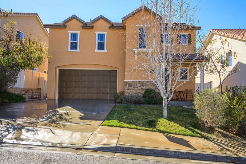 27075 Mountain Willow, Canyon Country, CA 91387