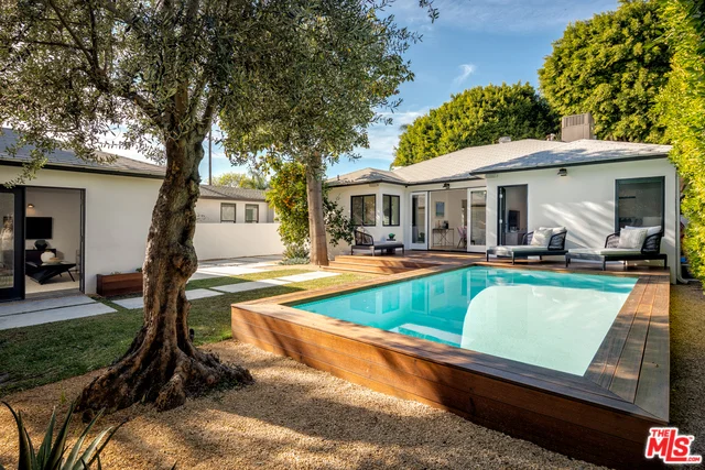 1138 Greenacre, West Hollywood, CA 90046