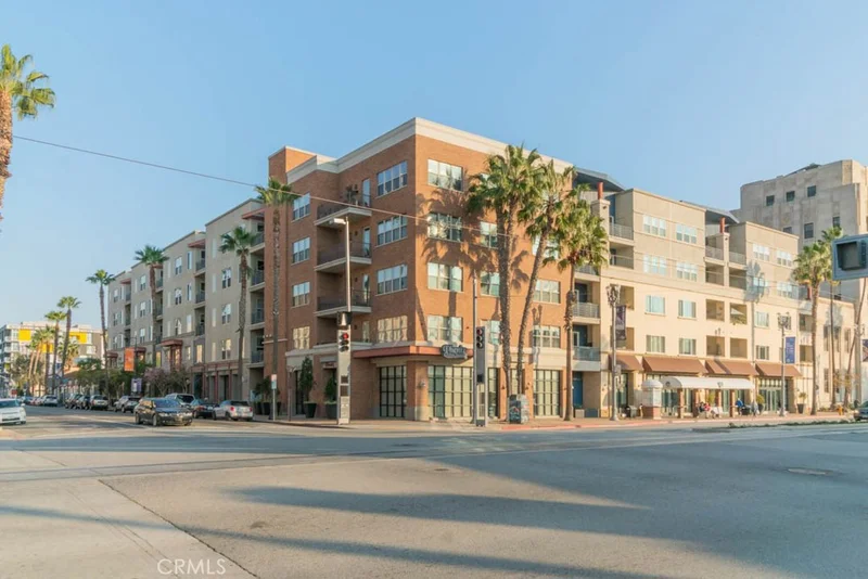 300 4th #209, Long Beach, CA 90802