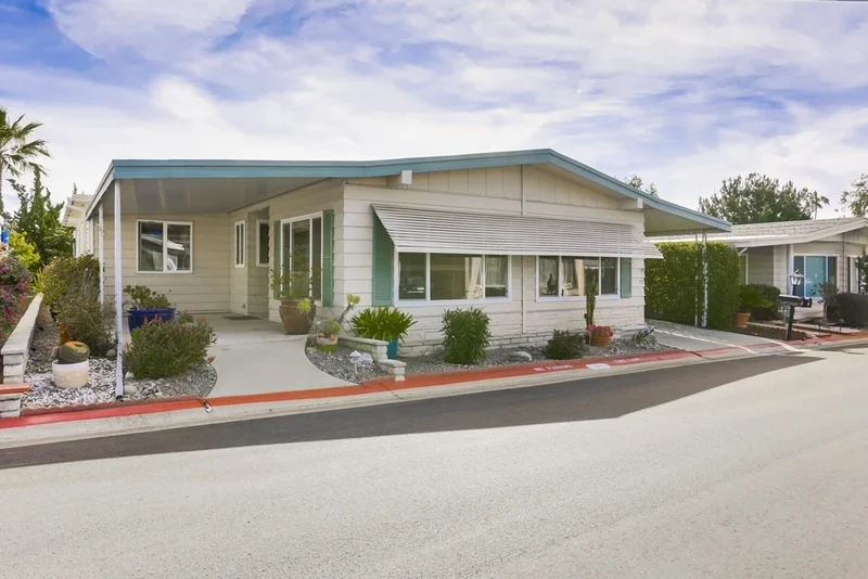 2250 Broadway #55, Escondido, CA 92026