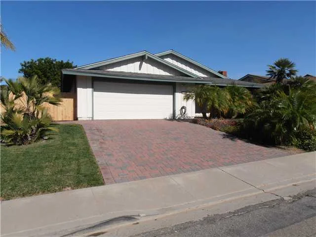 11454 Oculto Road, San Diego, CA 92127