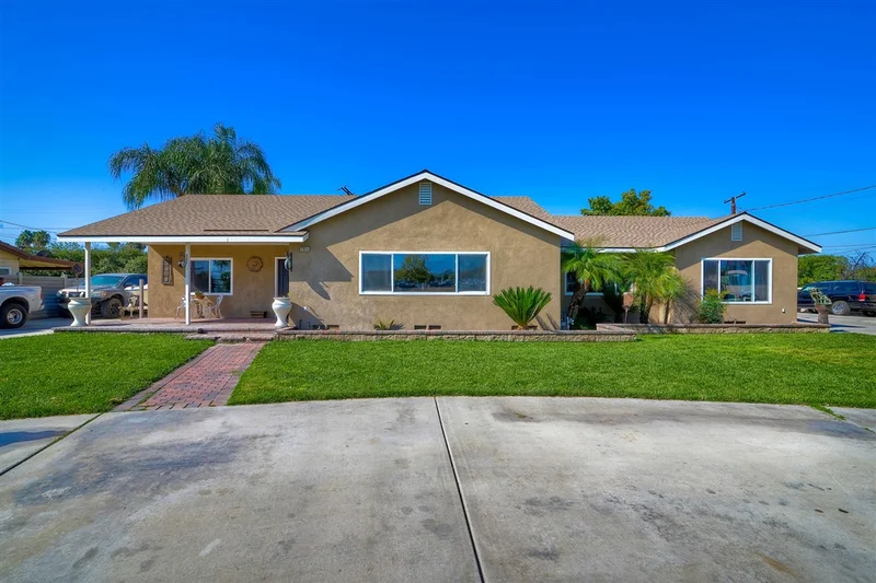 27015 Dartmouth St, Hemet, CA 92544