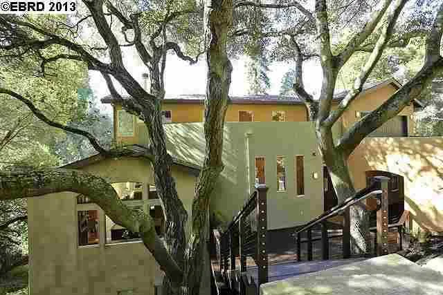 2707 Camino Lenada, Oakland, CA 94611-3005