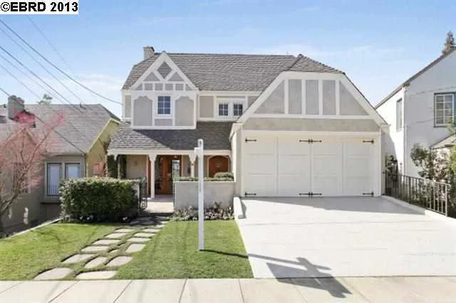 51 Prospect Rd, Piedmont, CA 94610-1130