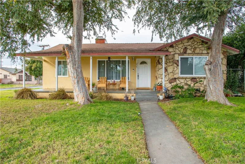 256 W Rosewood Street, Rialto, CA 92376