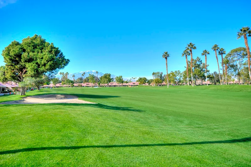 77764 Woodhaven, Palm Desert, CA 92211