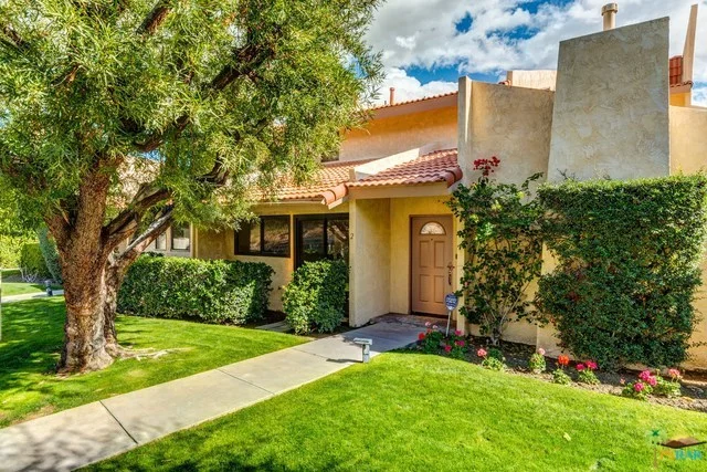 2600 Palm Canyon #2, Palm Springs, CA 92264