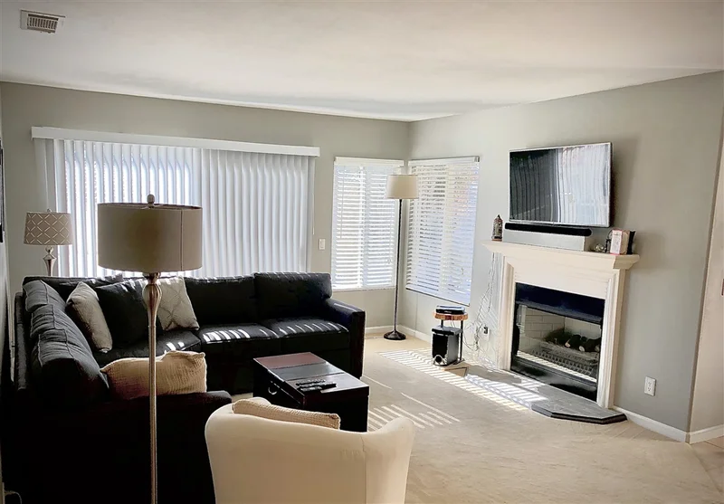 545 Lands End Way #203, Oceanside, CA 92058
