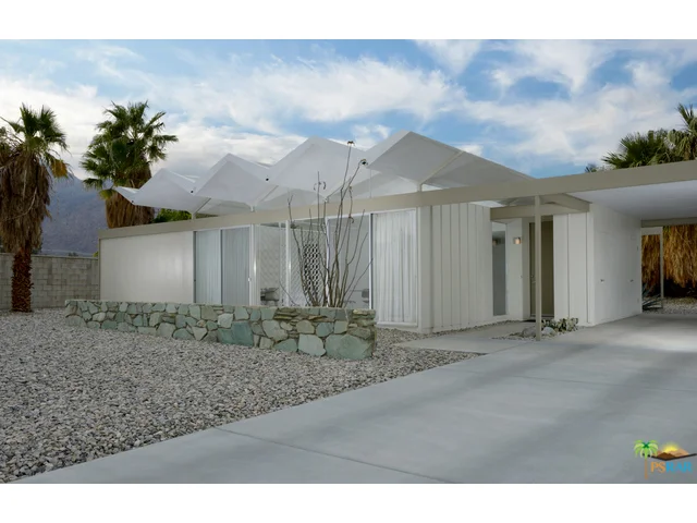 300 Molino, Palm Springs, CA 92262