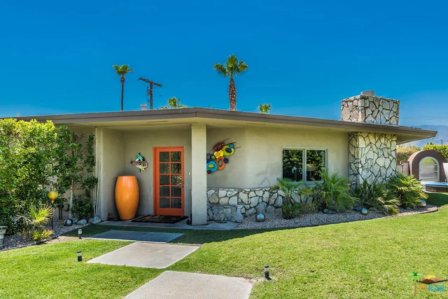 1025 Olive, Palm Springs, CA 92262