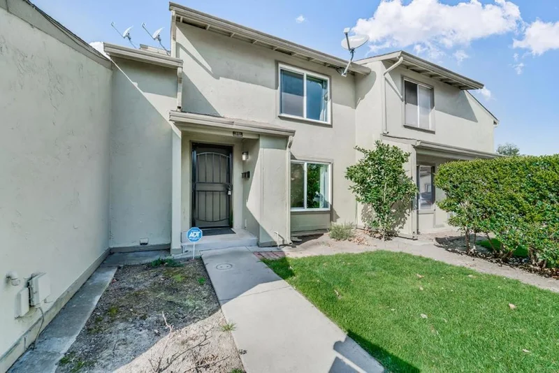 1051 Ribisi, San Jose, CA 95131