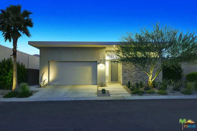 519 Soriano, Palm Springs, CA 92262