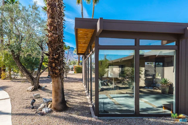 2720 Plaimor, Palm Springs, CA 92262