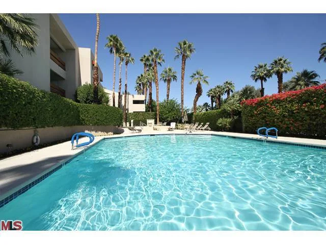 255 Avenida Caballeros #103, Palm Springs, CA 92262