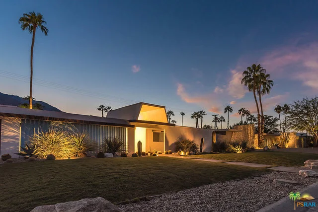 425 Juanita, Palm Springs, CA 92262