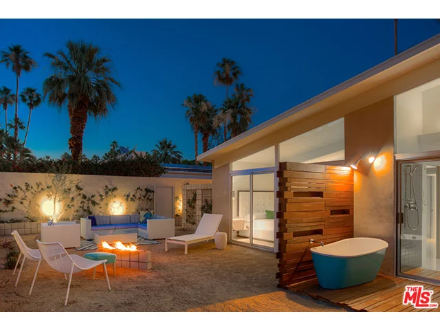 879 Via Monte Vista, Palm Springs, CA 92262