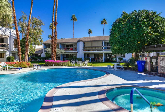 5225 Waverly #66, Palm Springs, CA 92264