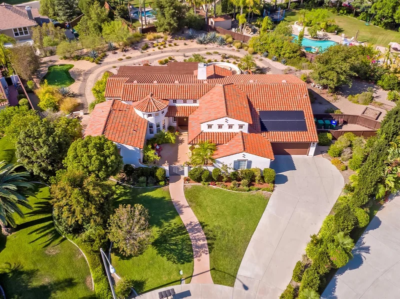 7942 Sitio Vaquero, Carlsbad, CA 92009