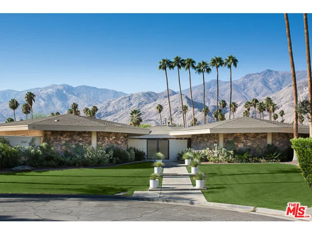 2587 Pequeno, Palm Springs, CA 92264