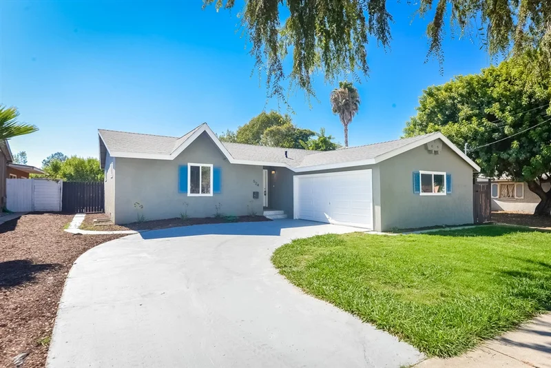 524 Ruxton Ave, Spring Valley, CA 91977