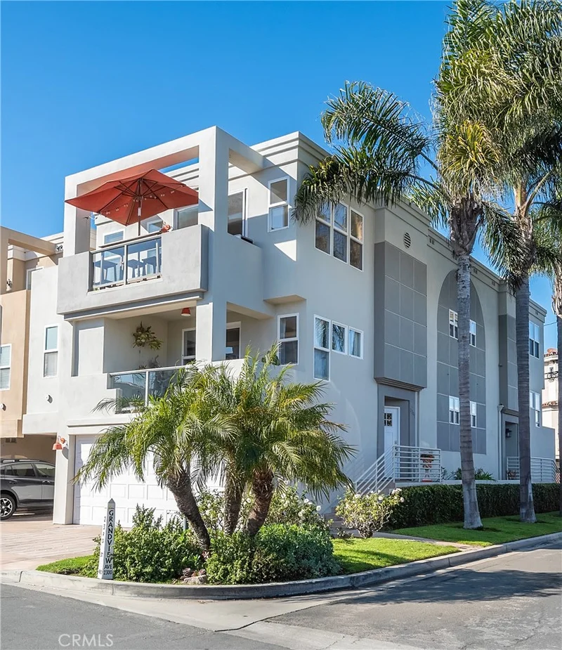 2301 Grandview, Manhattan Beach, CA 90266
