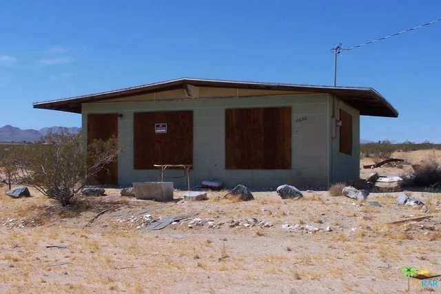 4630 Acoma, Landers, CA 92285