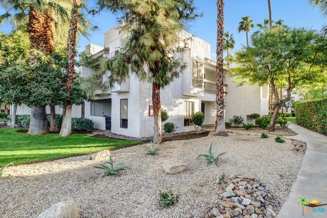 5245 Waverly #98, Palm Springs, CA 92264