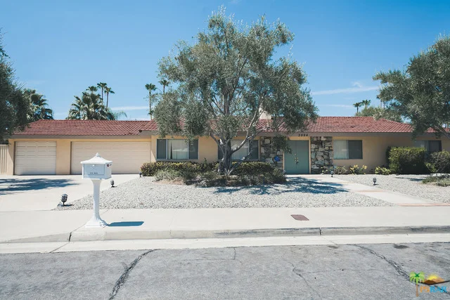 2994 Guadalupe, Palm Springs, CA 92264