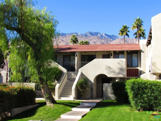 1150 Amado #16B2, Palm Springs, CA 92262