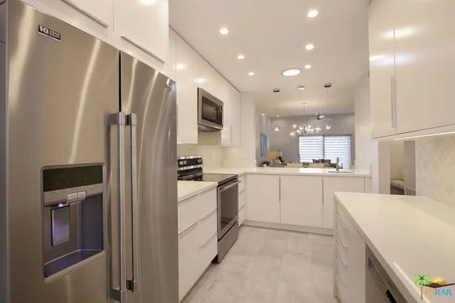 877 Arenas, Palm Springs, CA 92262