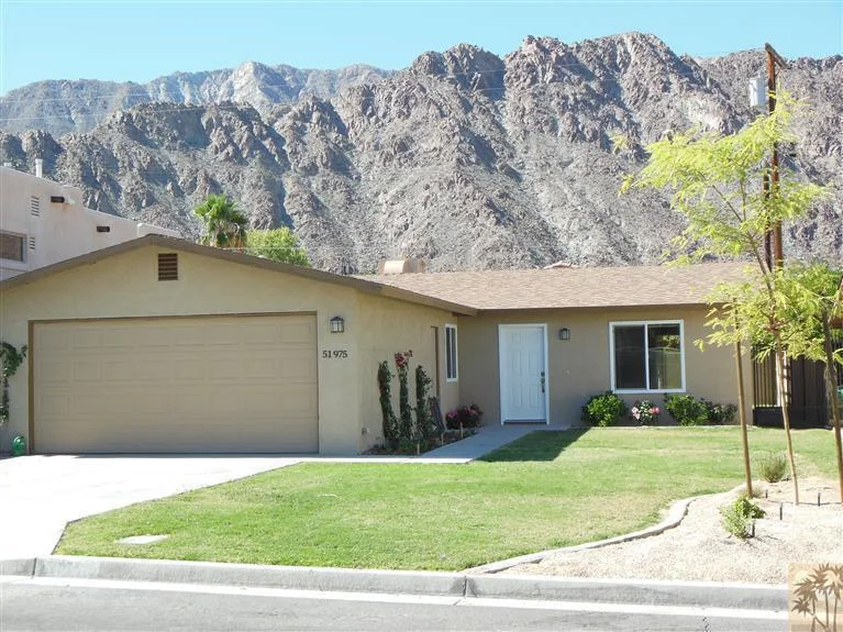 51975 Avenida Alvarado, La Quinta, CA 92253