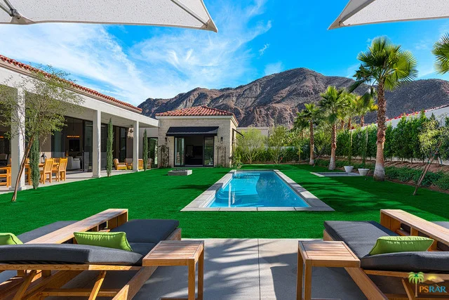 1041 Bella Vista, Palm Springs, CA 92264
