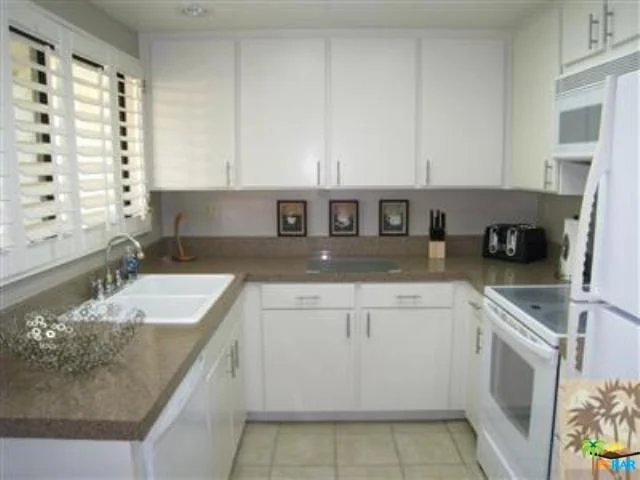 2600 Palm Canyon #40, Palm Springs, CA 92264