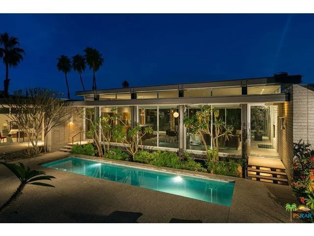 1868 Vista, Palm Springs, CA 92262