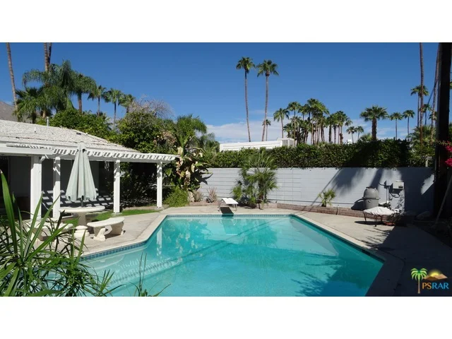 1166 Sagebrush, Palm Springs, CA 92264