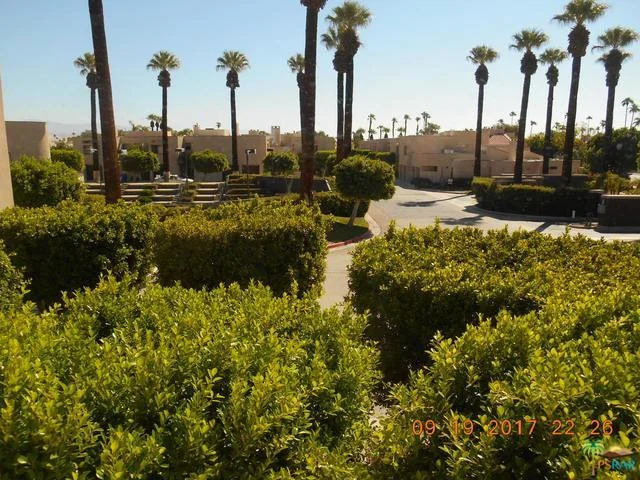 868 Village, Palm Springs, CA 92262