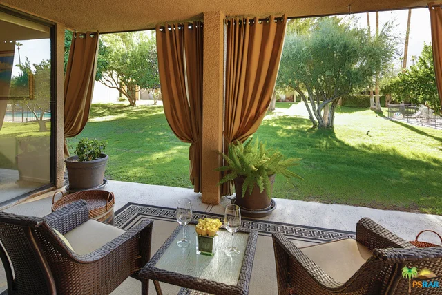 1843 Via Isla, Palm Springs, CA 92264