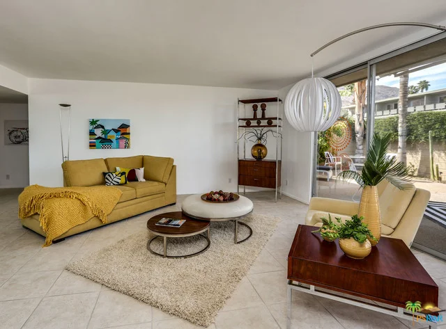 105 Twin Palms, Palm Springs, CA 92264