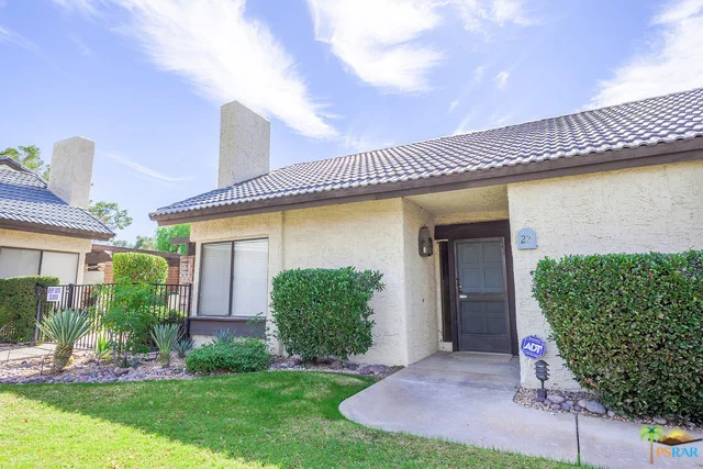 27 Pueblo Vista, Palm Springs, CA 92264