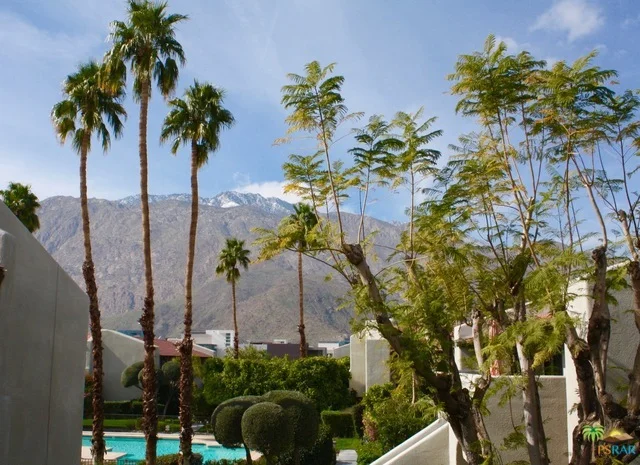 1150 Amado #8C2, Palm Springs, CA 92262