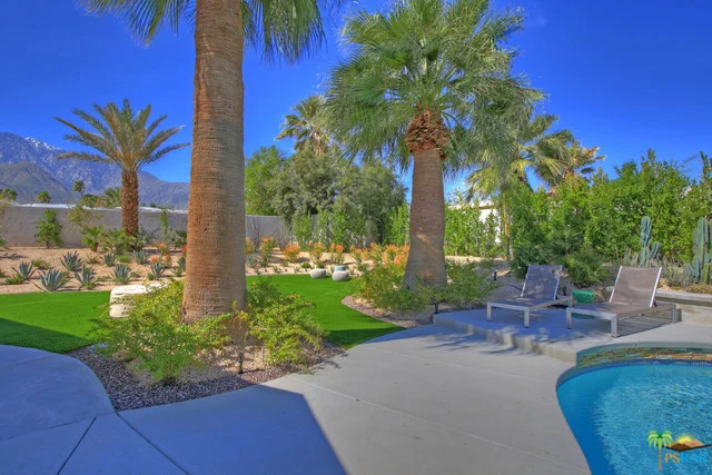 1040 Pajaro, Palm Springs, CA 92262