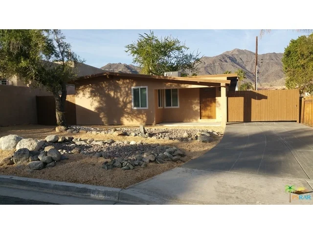 54885 Avenida Carranza, La Quinta, CA 92253