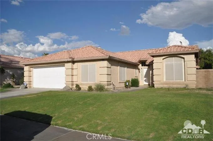 45060 Bridgette, La Quinta, CA 92253