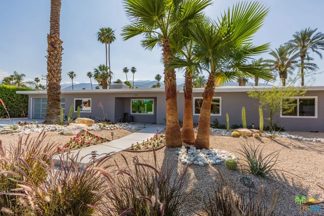 1045 Calle Marcus, Palm Springs, CA 92264