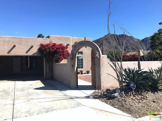 52120 Avenida Mendoza, La Quinta, CA 92253
